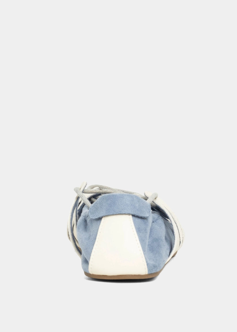 PAVLOVA