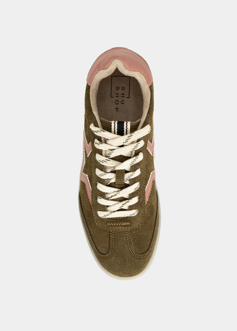 PEACHES